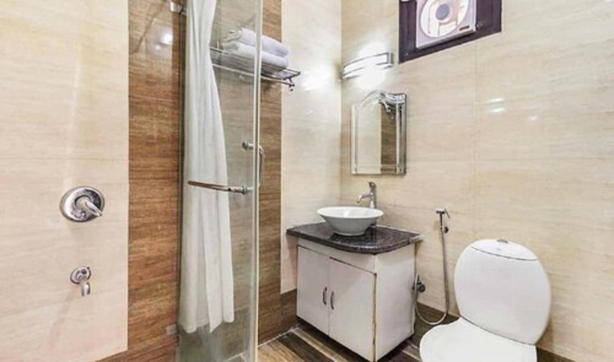 Hotel Shanti House New Delhi Karnail Singh Stadium Gate No 1 Eksteriør billede