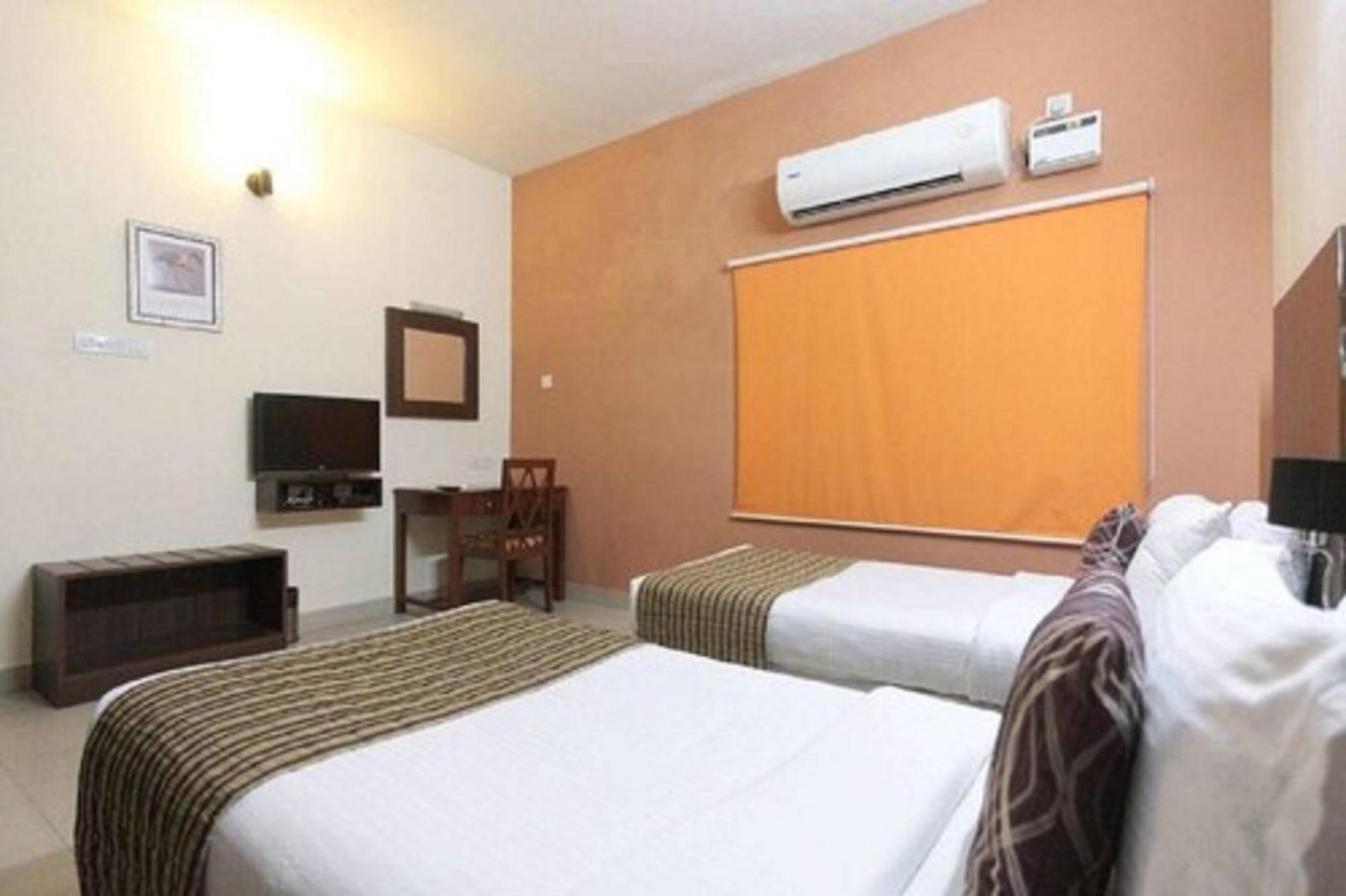 Hotel Shanti House New Delhi Karnail Singh Stadium Gate No 1 Eksteriør billede