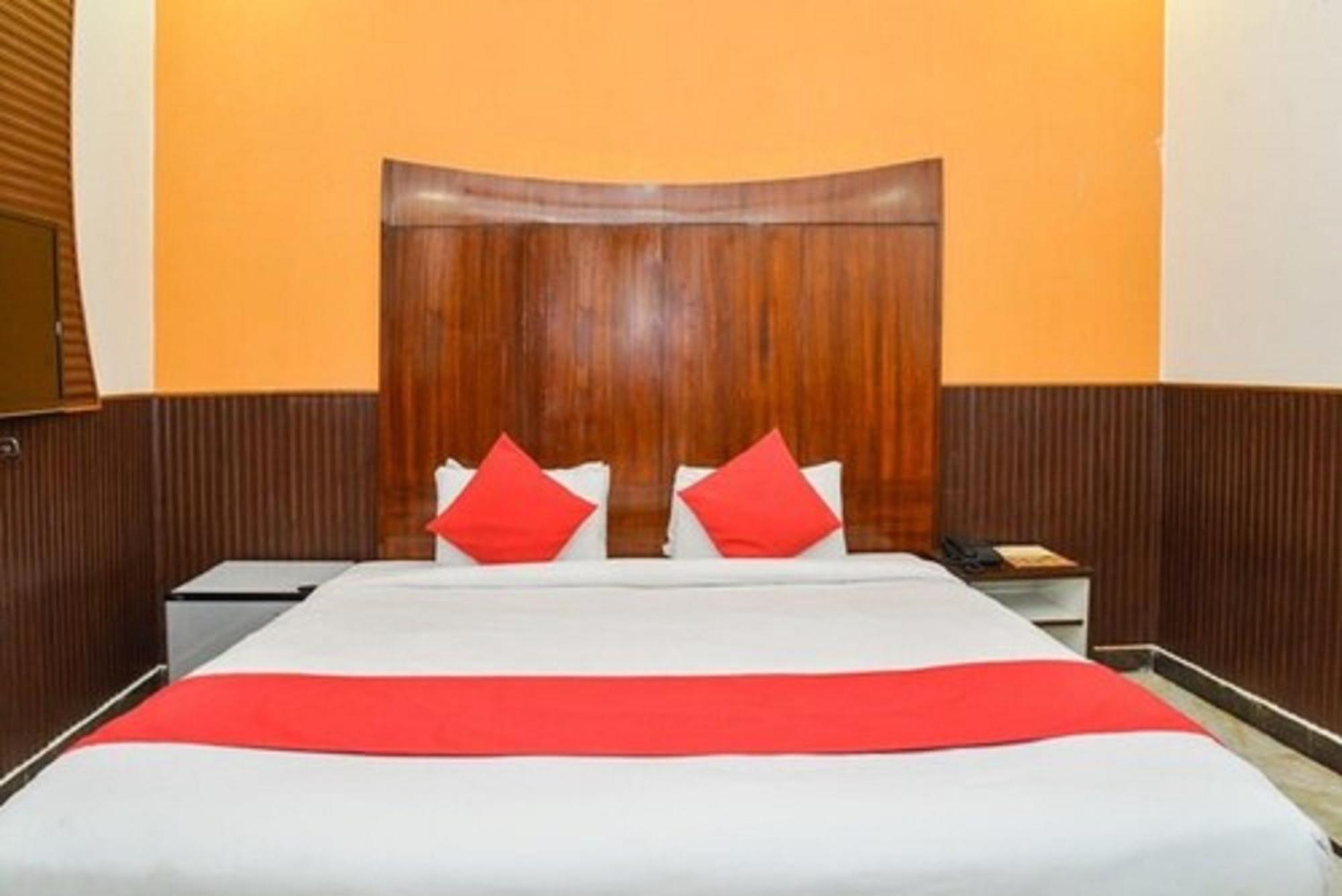 Hotel Shanti House New Delhi Karnail Singh Stadium Gate No 1 Eksteriør billede